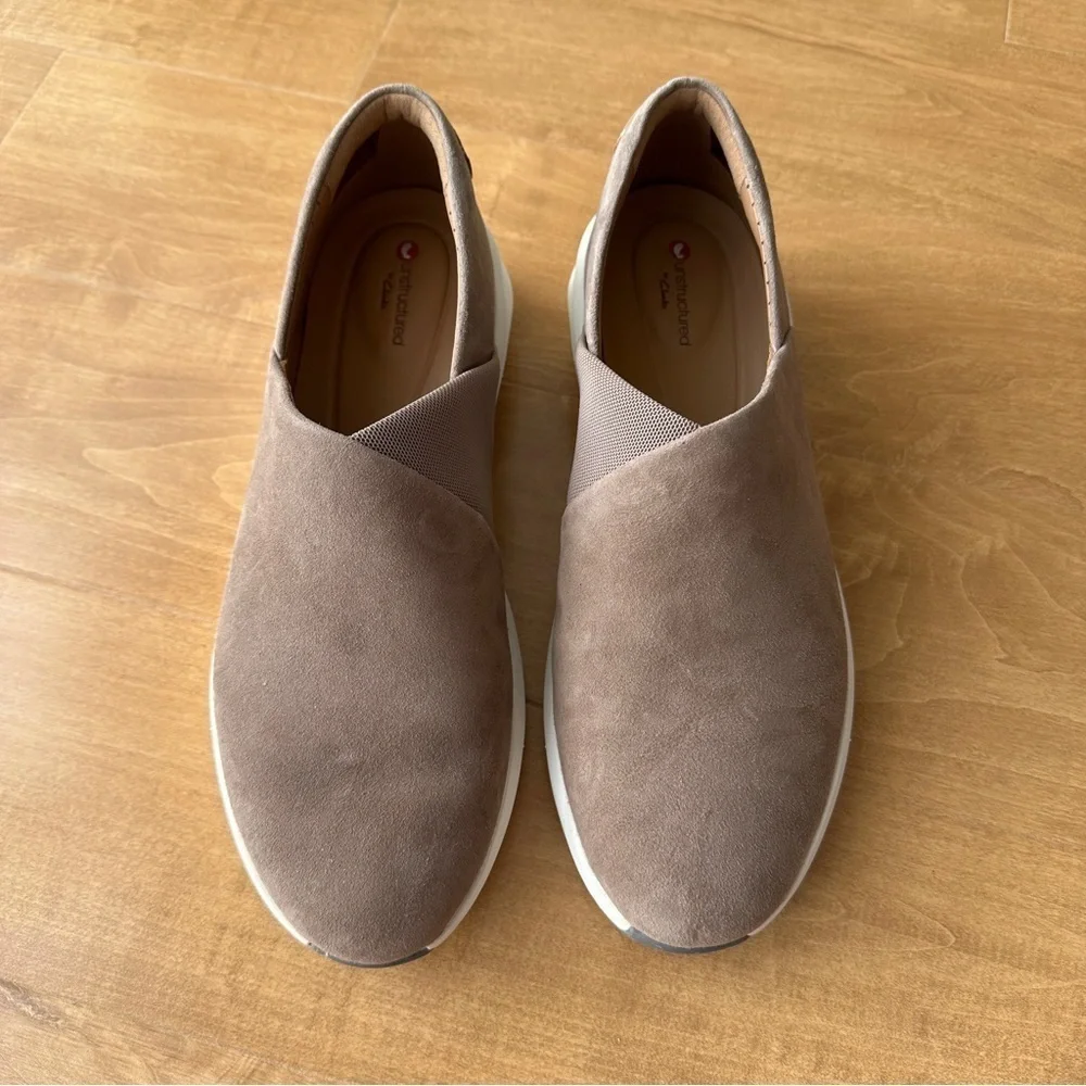 Clarks Womens Un Rio Rise Loafer, Pebble Suede, Slip On Sneaker, Size 8.5